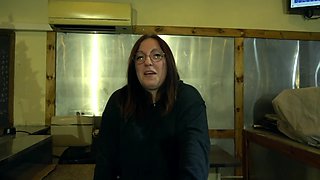 Giulia Piana, 36 years old, from Bandol! - Jacquie et Michel TV