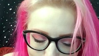 Redheaded amateur MILF with a sex toy on webcam show