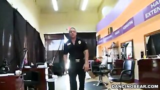 Amazing nympho - blowjobs movie - Dancing Bear