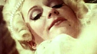 Amateur blonde girlfriend homemade blowjob and handjob