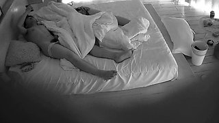 Horny fat arab housewife fingered on amateur hidden cam