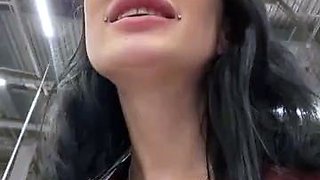 Melissa_crazy russian toilet camwhore