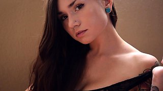Kelsey Brunette Amateur Amazing Babe Playing