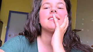 Webcam milf with breast milk live hardcore masturbate