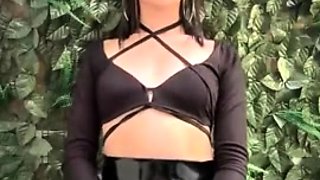 Marletta hot amateur babe outdoor