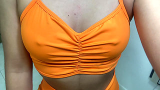 The Girl in the Video Is My Neighbor Likes to Send Me These Videos to Masturbate