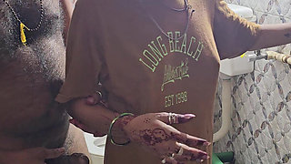 Desi Indian hot girl tight pussy fuck Hindi audio sex, beautiful Indian Desi bihari 18+ girl
