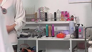 Horny Redhead GILF Cums by Her Gynecologist