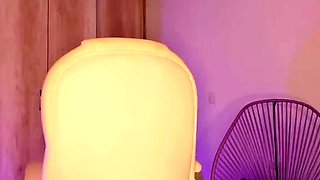 Webcam milf with breast milk live hardcore masturbate