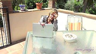 Molly Fantasizes and Masturbates After Outdoor Remote Work Meeting