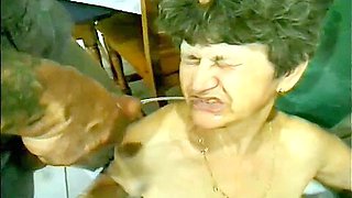 Hungarian Granny - Vintage Pissing Fetish With Old Mature Slut