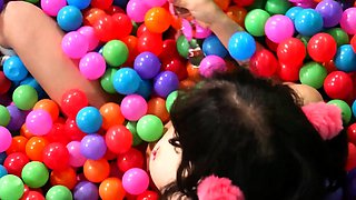Small tit brunette gives blowjob to a big cock