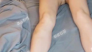 5804 외국에서 마사지받으며 자위하는 한국인 1-3 Korean 텔레 UUB892