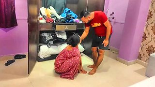 Desi landlord punishes thieving maid with hardcore sex in Hindi