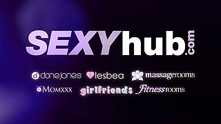 Epic firm sapphic girls lubed together - massage rooms