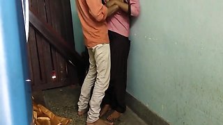 18 Years In Indian Virgin School Girl Ki First Time Fucking Video
