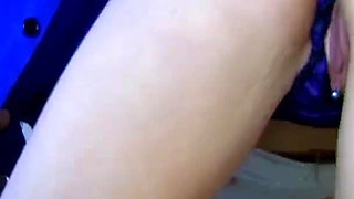 Pierced brunette babe blows hard cock outdoors