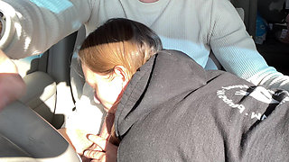 Road Blowjob and Sex in the Backseat