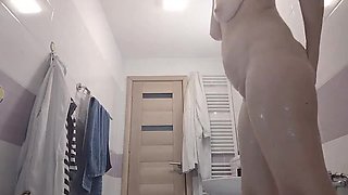 Horny Hairy Wife Shaves Her Bush - Big Tits & Ass Amateur MILF