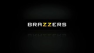 Milfshake With Danny Mountain, Simone Sonay - Brazzers