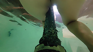 Risky Masturbation in the Swimming Pool
