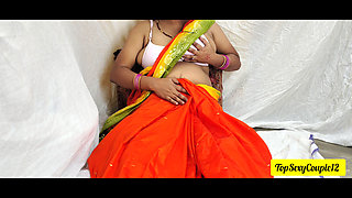 Desi Fingering girl playing self With Cucumber, Indian Bengali girl fingering