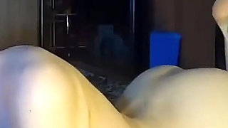 Beauty with a Round Ass Sucks and Enjoys a Toy