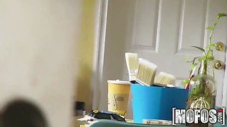 Mofos - land lord has some fun with hot teenage