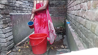 Bangladeshi girl hotestt shower