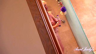 Spying on Auntie Louise in the Shower