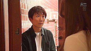 Married Woman Of The Neighborhood (ayumi)