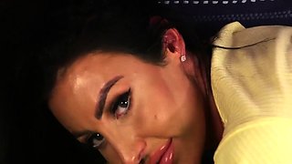 Stunning sexy voyeur teasing a wanker