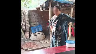 Bangladeshi Girl Fucking in HD - Desi Babe Anal Sex with Maid