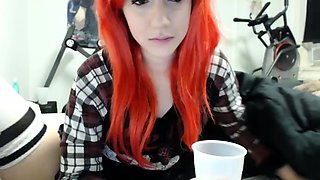 Solo hoe spreading ass and pussy after toying masturbation