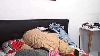 I squat my pussy passionately with giant vibrator.