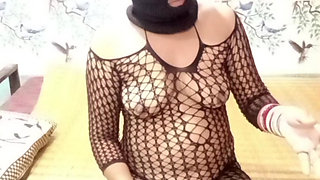 Hot Wife Squiting her Pusssy Orgasam
