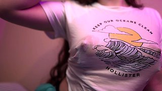 Slutty amateur flashing her big boobs in the backseat