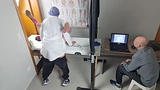 Brazilian Doctor Fucks Wife in Missionary - Ksalnovinhos & Fanny Squirting Creampie