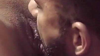 The Delicious Brunette Couldn't Resist and Fell on the Prisoner's Mouth in Jail - Carol Fênix and Oscar Luz