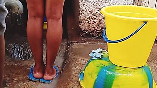 Bathing My Pregnant GF Outdoor, Dirty Environment Vibes