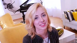 Smoking hot blonde is ready to do porn