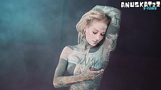 Tattooed Alternative Girl Throat Fucking and Hard Anal Drilling