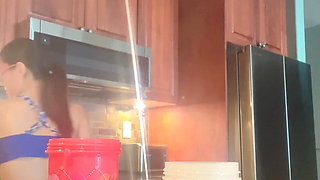 I Clean Kitchen Fun Time