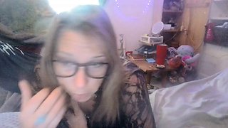 Your favorite cutest smoker reveals intimate details about her life