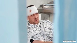 Brooklyn Blue And Jordi El Niño Polla - A Hot Stacked Nurse Takes A Wild Ride On A Doctors Big Cock