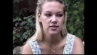 Horny Amateur Suck a Big Cock Before She Get Fuck