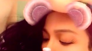 Amateur teen girl sucks big cock