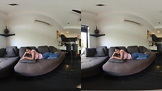 Meet and Fuck hot ONLYFANS Model Pla from Pattaya - AsiansexdiaryVR