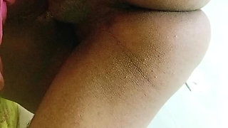 Desi bhabhi ko first time choda