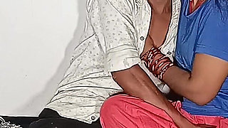 Indian MILF with Perfect Round Ass and Boobs Giving Blowjob and Rides Cock Until Creampie